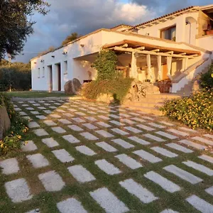 Li Petri Manni Bed & Breakfast