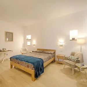 Guest house Cozy Downtown, Olbia